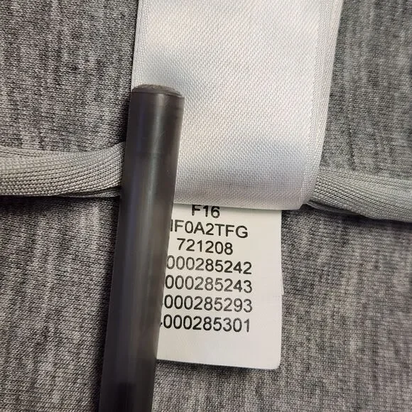 The North Face Jacket Womens Medium Gray Snap Hoodie - Picture 13 of 13